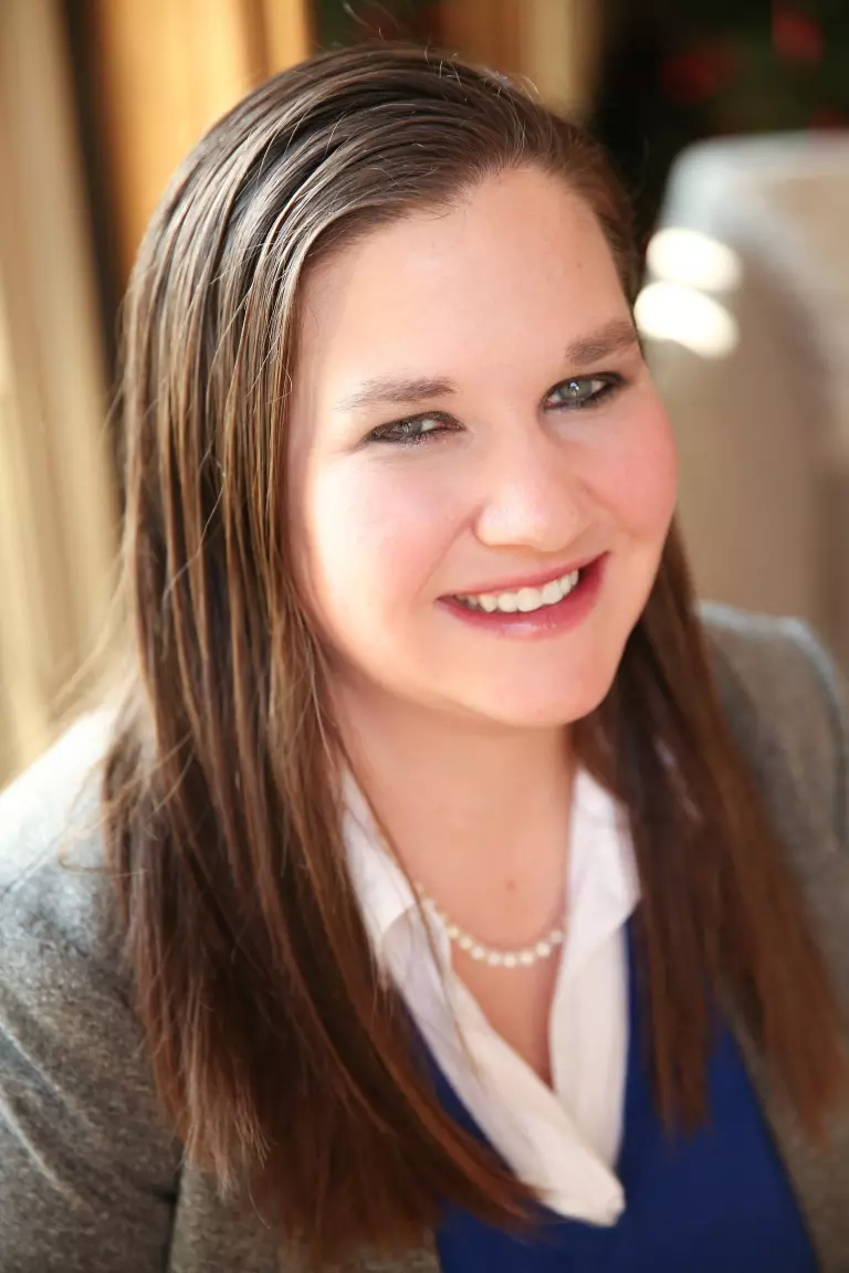 Portrait of Kelly Hendershot